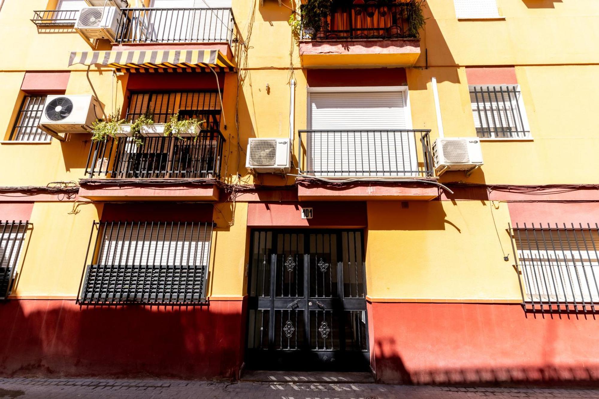 Azahar Apartment Seville Ngoại thất bức ảnh